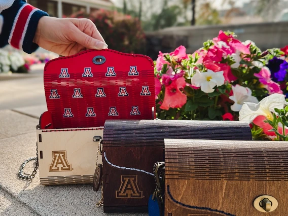 Timber Tote bags